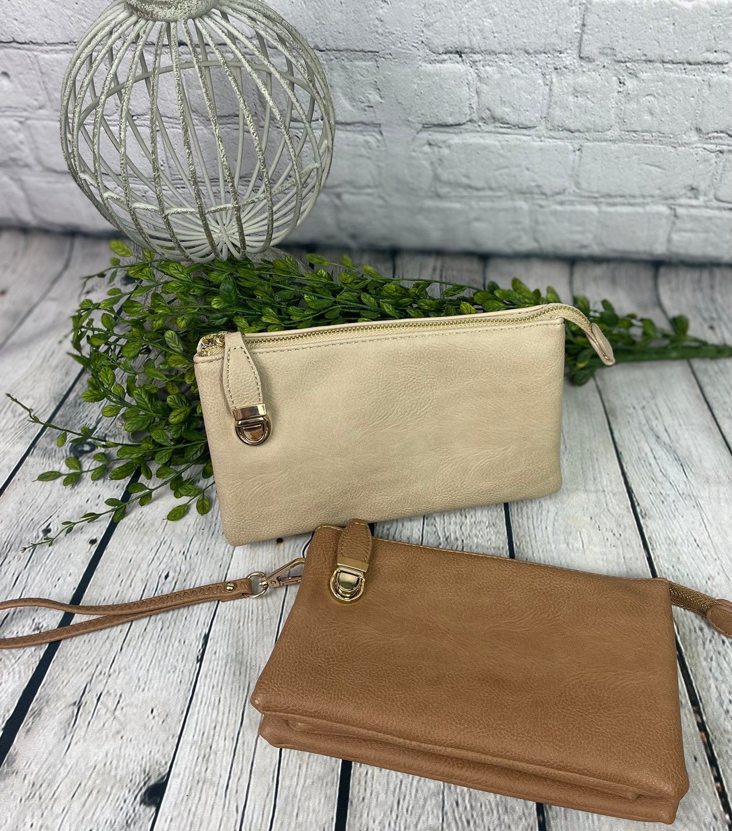 Chloe Crossbody and Wristlet Purse/ Trendy Boutique Handbag