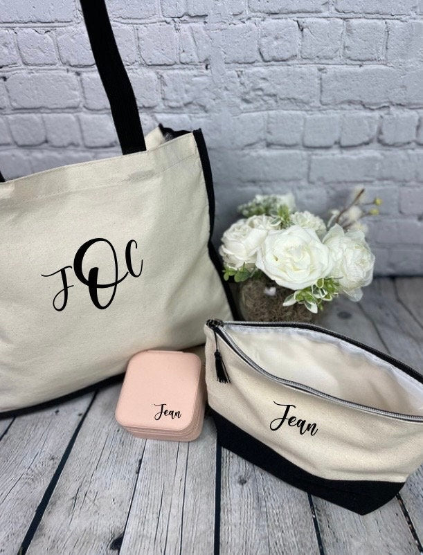 Monogrammed Tote bag with matching cosmetic bag| Tote and Cosmetic Bag Set| Tote and Make-up Bags| Personalized Cosmetic Bags