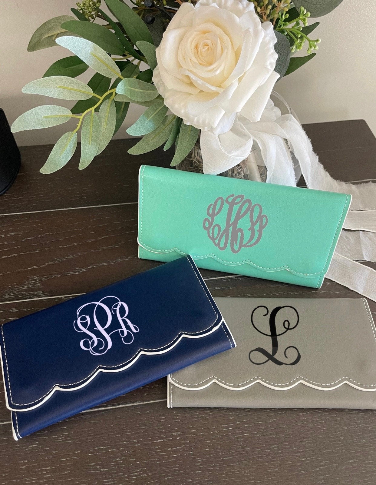 Monogrammed Scalloped Wallet |Women’s Vegan Leather Wallet |Custom Tri fold Wallet |Monogrammed Gift for Her |Mother’s Day Gift