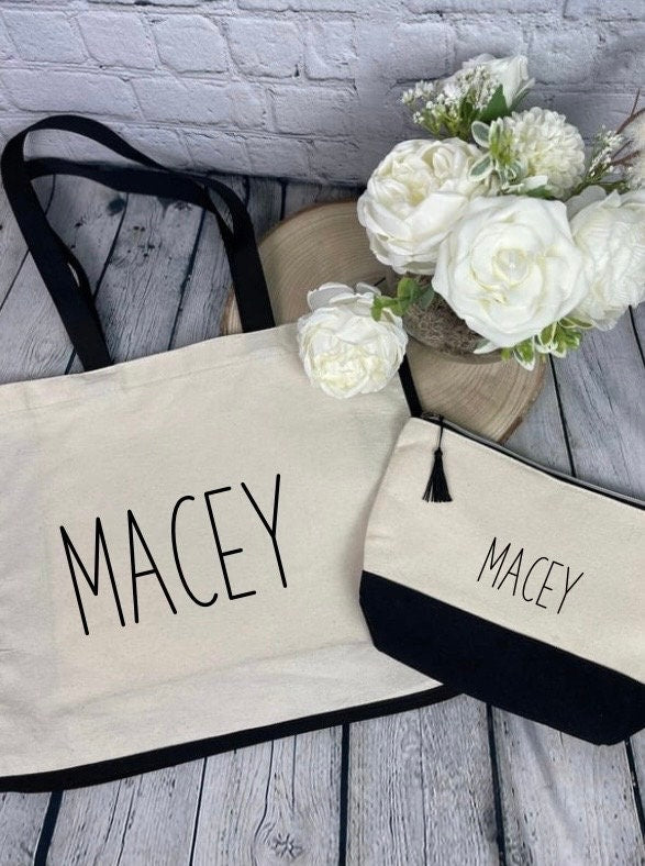 Personalized Tote bag with matching cosmetic bag| Tote and Make-up Bags| Personalized Cosmetic Bags| Lake bags| Beach bags| Gift bags